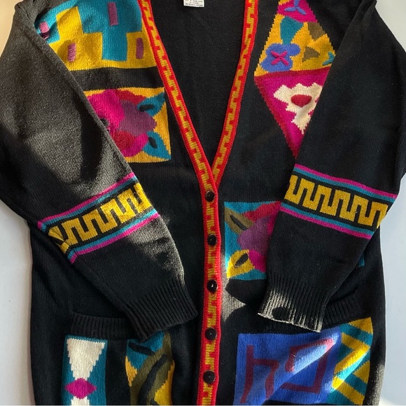 Vintage 90s Women’s Bay Club Lambswool Cardigan Made in Hong Kong - Picture 4 of 7